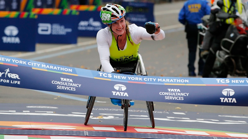Illustration for article titled Mary Keitany and Tatyana McFadden Win New York City MarathonÂ